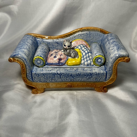 no brand Other - Vintage Dolomite‎ Ceramic Cat on Sofa Trinket Box Blue MCM Victorian Settee
